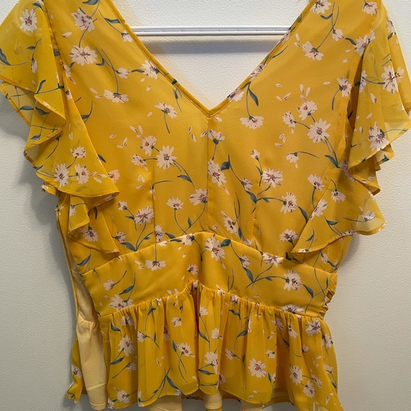 Design Lab top - Picture 2 of 4